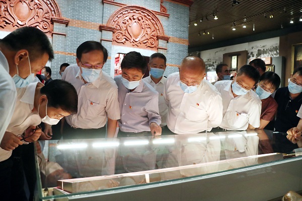 郝鹏、、、国资、、、央企、、、国资委、、、书记、、、主任、、、国企、、、企业刷新