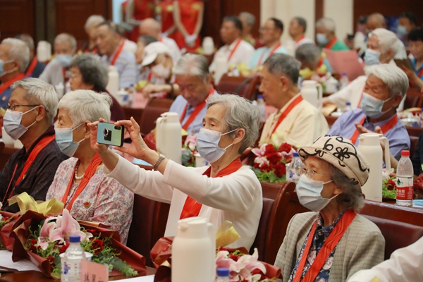 郝鹏、、、国资、、、央企、、、国资委、、、书记、、、主任、、、国企、、、企业刷新