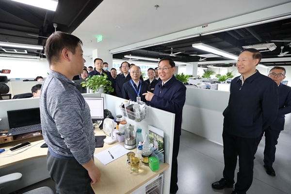 张玉卓、、、国资、、、央企、、、国资委、、、书记、、、主任、、、国企、、、企业刷新