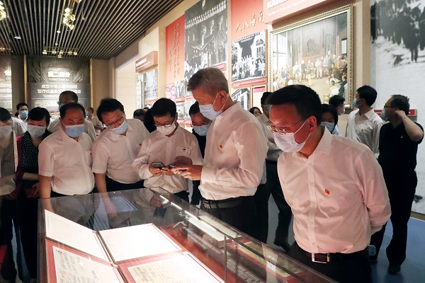 郝鹏、、、国资、、、央企、、、国资委、、、书记、、、主任、、、国企、、、企业刷新